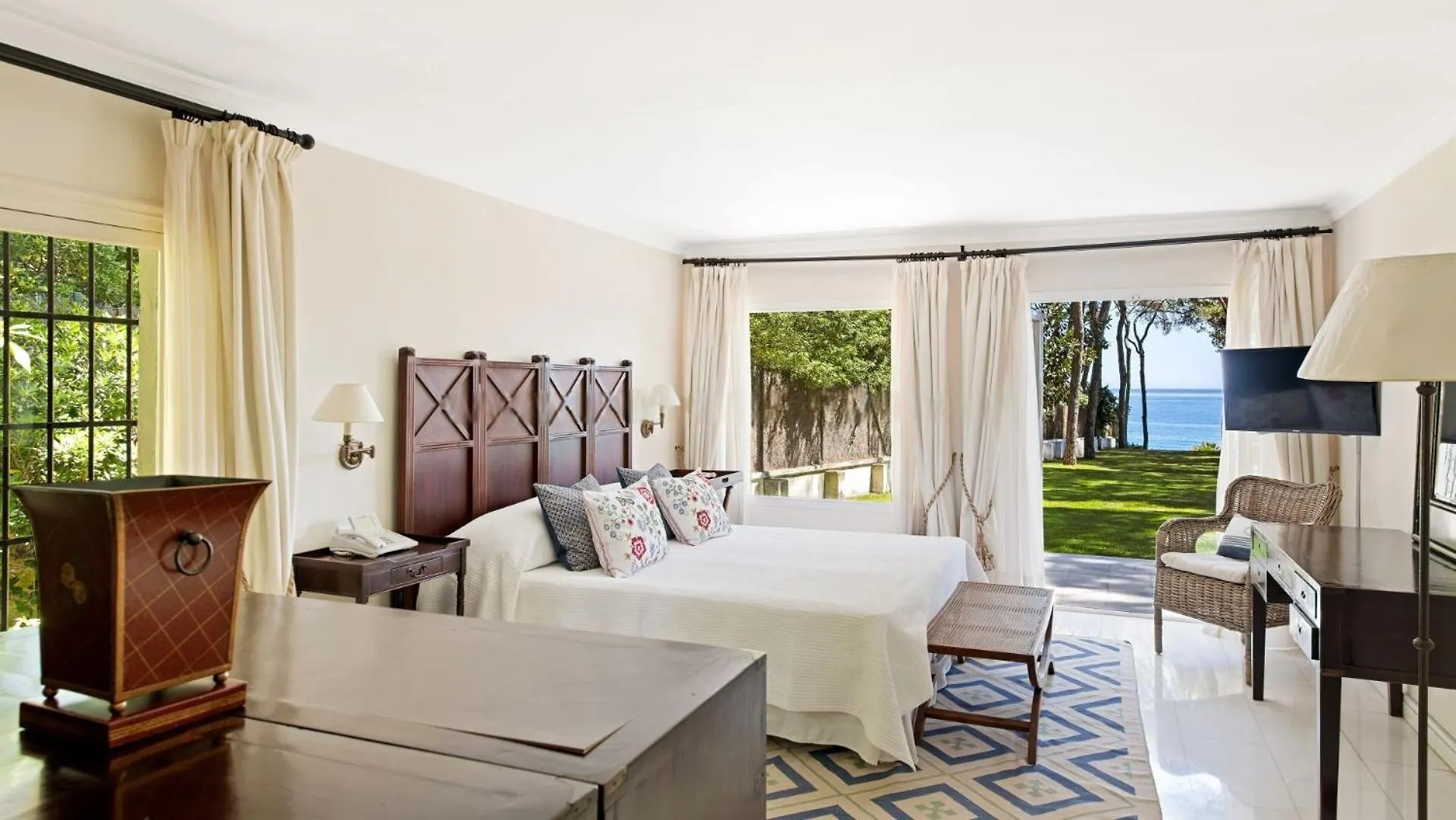 Tas Chill - Puente Romano Marbella Beach Front Apartman