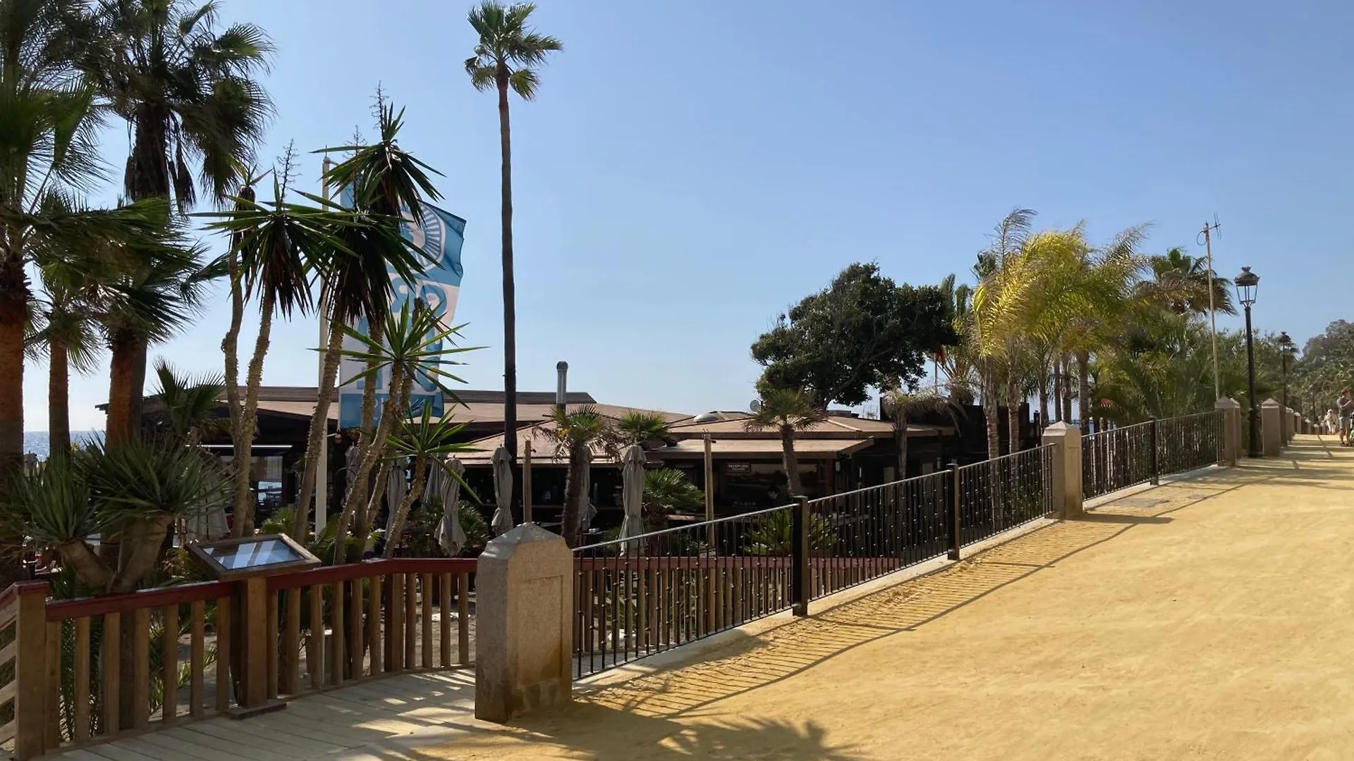 Tas Chill - Puente Romano Marbella Beach Front Apartment