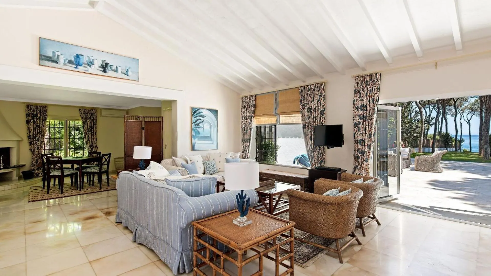 Tas Chill - Puente Romano Marbella Beach Front Apartment Spain