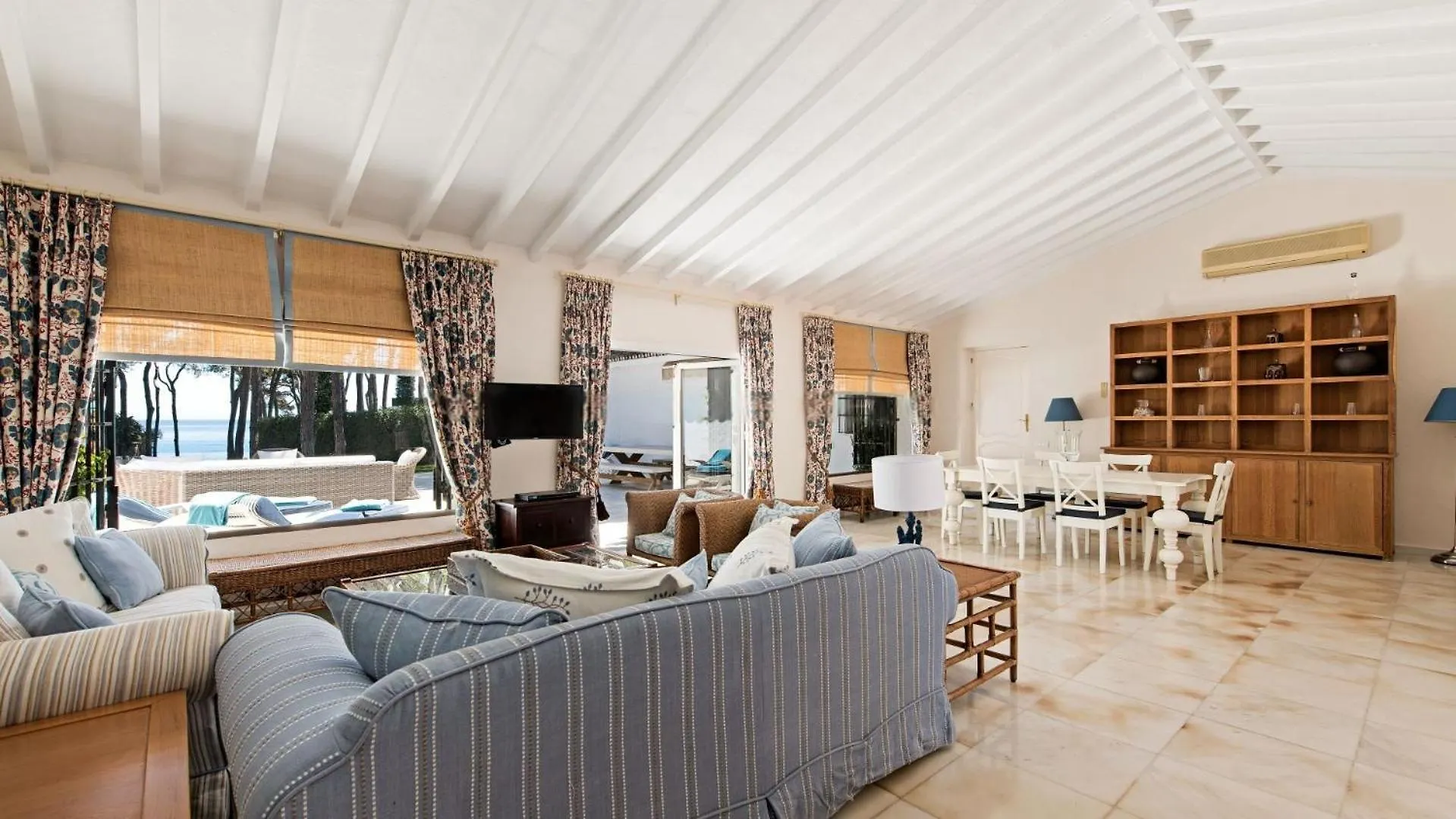 Tas Chill - Puente Romano Marbella Beach Front Apartment